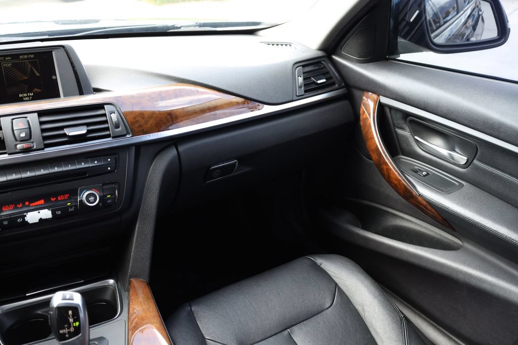 Used 2015 BMW 328i Sedan RWD image 20