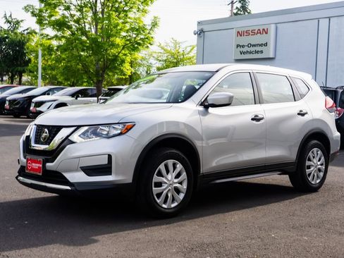 Used 2020 Nissan Rogue S AWD/4WD image 3