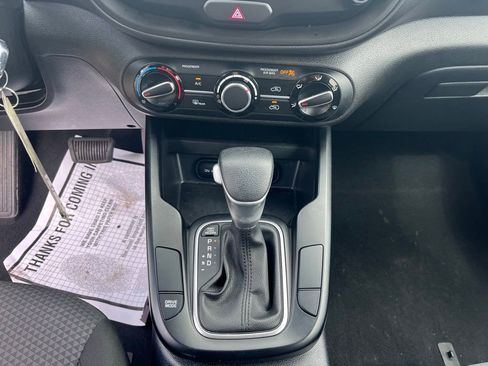 Used 2024 Kia Soul LX w/ Option Group 015 FWD image 15