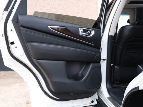 Used 2017 INFINITI QX60 Luxe w/ Deluxe Technology Package image 24