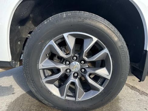 Used 2020 Chevrolet Silverado 1500 LT w/ Texas Edition image 7