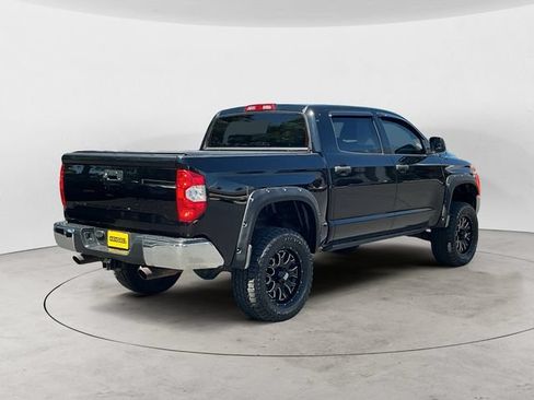 Used 2017 Toyota Tundra SR5 w/ TRD Off Road Package AWD/4WD image 5