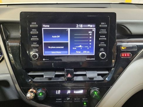 Used 2021 Toyota Camry SE image 25