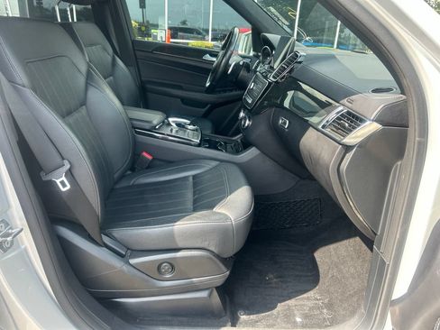 Used 2019 Mercedes-Benz GLS 450 4MATIC w/ Premium 1 Package image 14