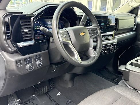 Used 2024 Chevrolet Silverado 1500 LT w/ Protection Package AWD/4WD image 9