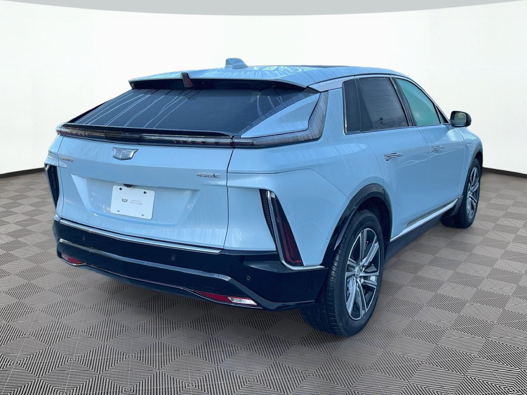 Certified 2024 Cadillac Lyriq Luxury w/ LPO, Floor Liner Package RWD image 6