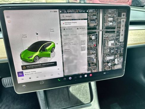 Used 2023 Tesla Model 3 Standard Range RWD image 28