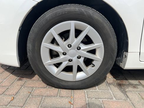 Used 2012 Toyota Prius V Three image 13