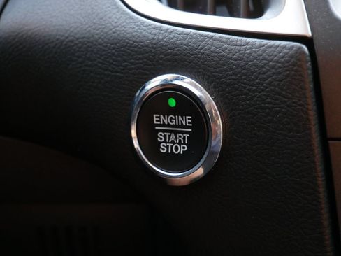 Used 2016 Ford Edge SEL w/ Equipment Group 201A FWD image 25