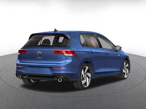 Used 2026 Volkswagen Golf S FWD image 2