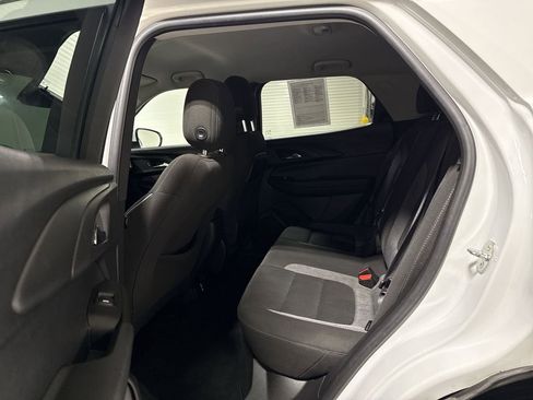 Used 2022 Chevrolet TrailBlazer LT w/ Convenience Package FWD image 22