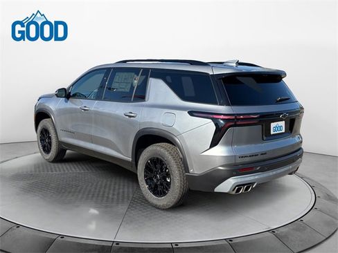 New 2026 Chevrolet Traverse Z71 w/ Enhanced Driving Package image 3