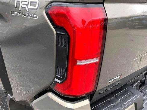 New 2026 Toyota Tacoma TRD Off-Road AWD/4WD image 14