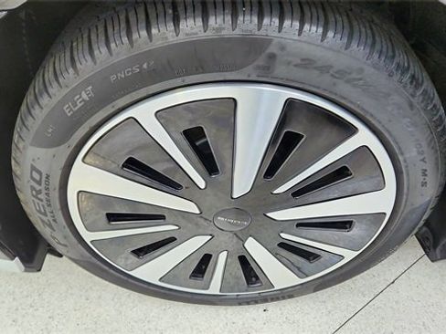 Used 2024 Lucid Air Touring image 58