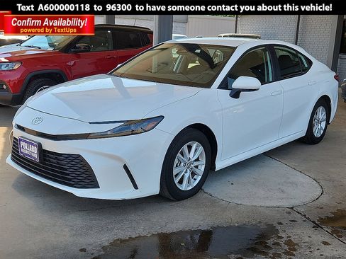 Used 2025 Toyota Camry LE FWD image 1