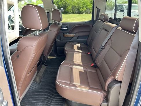 Used 2017 Chevrolet Silverado 1500 High Country image 31