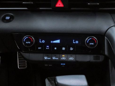 Certified 2026 Hyundai Elantra Sport FWD image 17