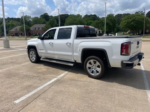 Used 2018 GMC Sierra 1500 SLT image 5