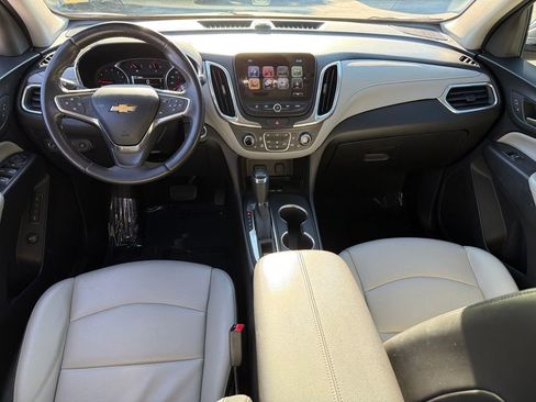 Used 2018 Chevrolet Equinox Premier image 14