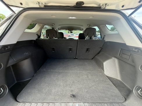 Used 2019 GMC Terrain SLE w/ Black Edition FWD image 7