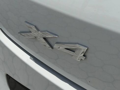 Used 2022 BMW X4 xDrive30i w/ M Sport Package 2 AWD/4WD image 32