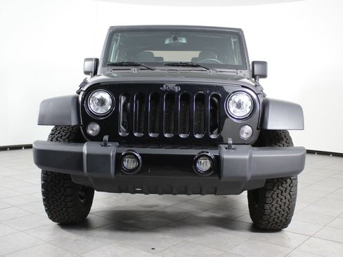 Used 2018 Jeep Wrangler Sport image 6