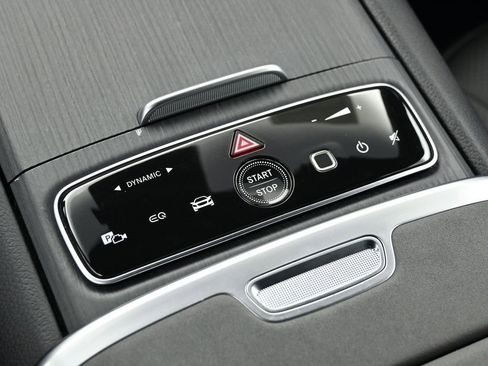Used 2023 Mercedes-Benz EQS 580 4MATIC SUV image 63