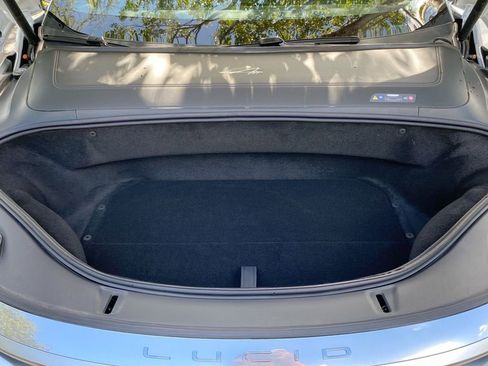 Used 2022 Lucid Air Grand Touring image 11