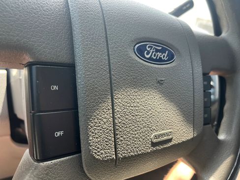 Used 2005 Ford F150 XLT AWD/4WD image 22