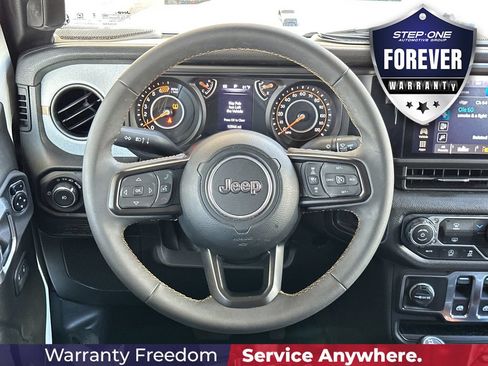 Used 2025 Jeep Wrangler Sport AWD/4WD image 16