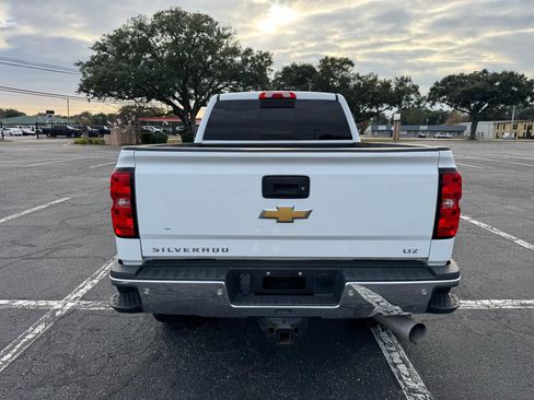 Used 2019 Chevrolet Silverado 2500 LTZ w/ Duramax Plus Package image 7