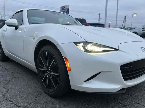 Used 2024 MAZDA MX-5 Miata RF Grand Touring w/ Weather Package image 3