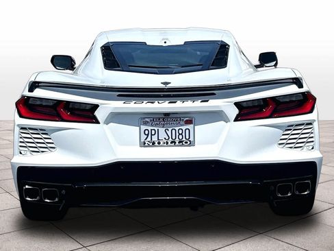 Used 2024 Chevrolet Corvette Stingray Preferred Cpe RWD image 8