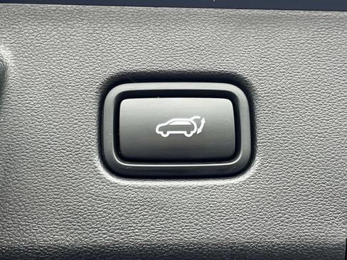 Certified 2025 Hyundai Tucson SEL FWD image 12