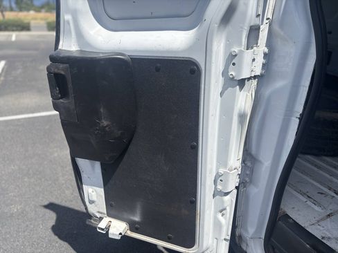 Used 2018 Ford Transit 250 148 Low Roof RWD image 25