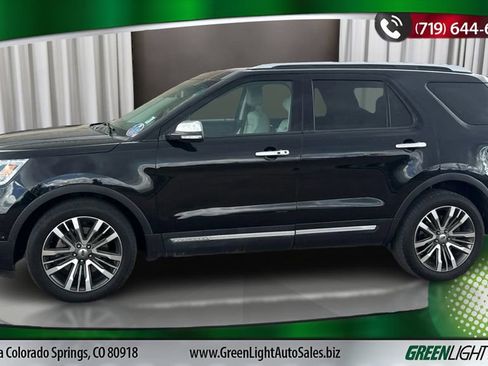Used 2016 Ford Explorer Platinum AWD/4WD image 2