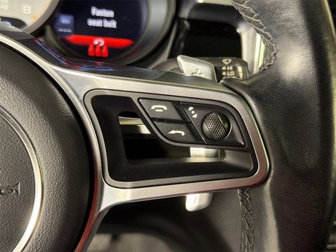 Used 2021 Porsche Macan S image 28