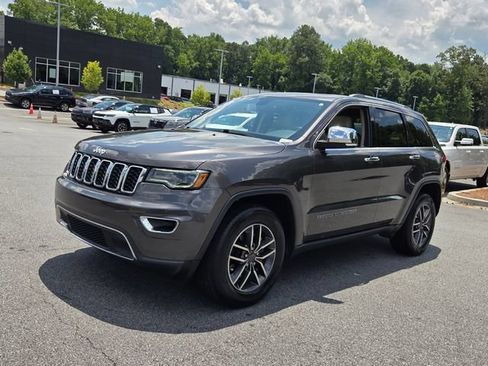 Used 2019 Jeep Grand Cherokee Limited w/ Luxury Group II RWD image 3