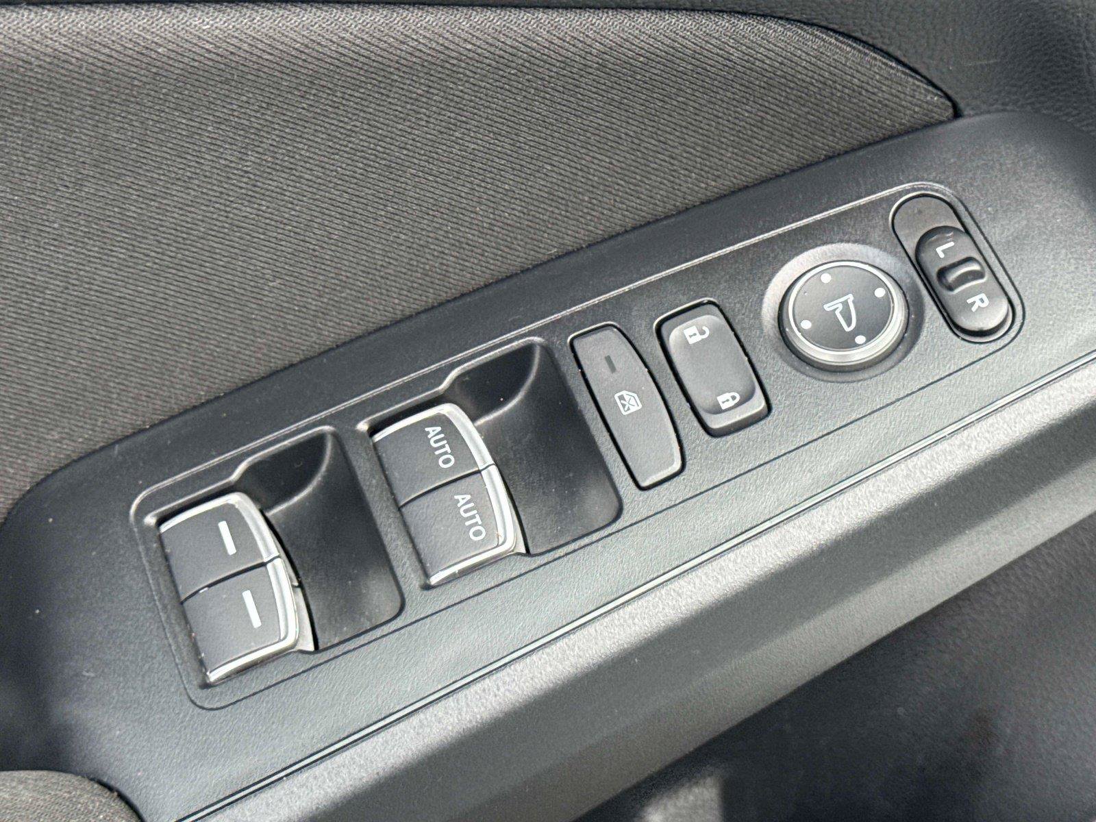 Certified 2023 Honda Civic LX image 17