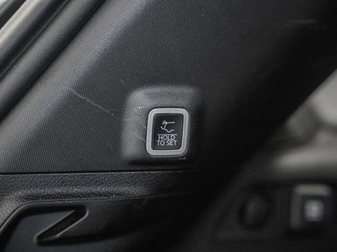 Certified 2024 Jeep Grand Cherokee Summit AWD/4WD image 14
