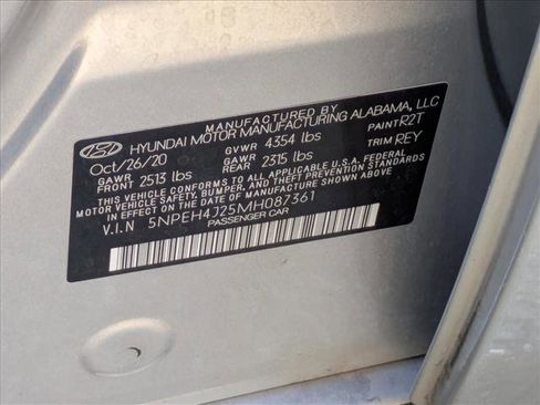 Used 2021 Hyundai Sonata Limited w/ Winter Weather Package image 15