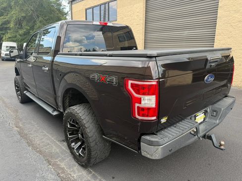 Used 2018 Ford F150 XLT w/ Equipment Group 302A Luxury AWD/4WD image 9