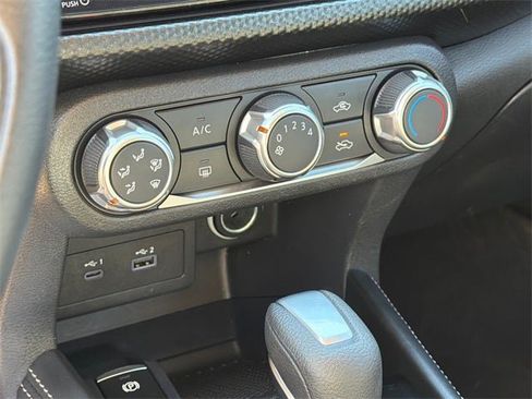Used 2024 Nissan Kicks SV image 25