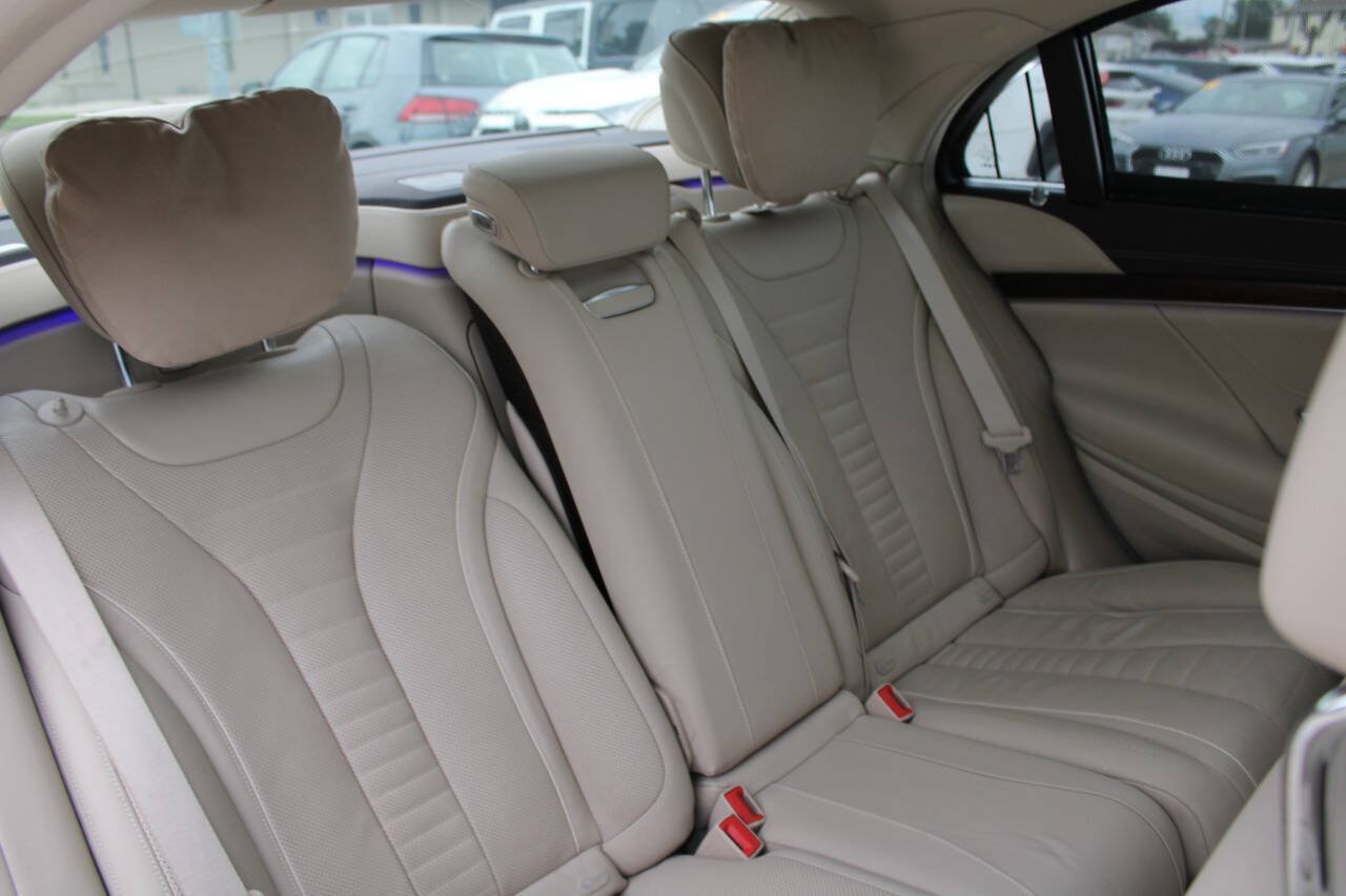 Used 2017 Mercedes-Benz S 550 4MATIC Sedan image 11