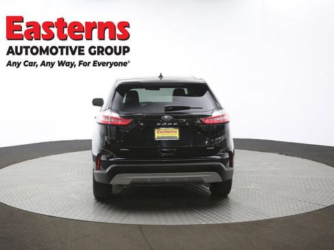 Used 2021 Ford Edge SEL w/ Convenience Package image 38