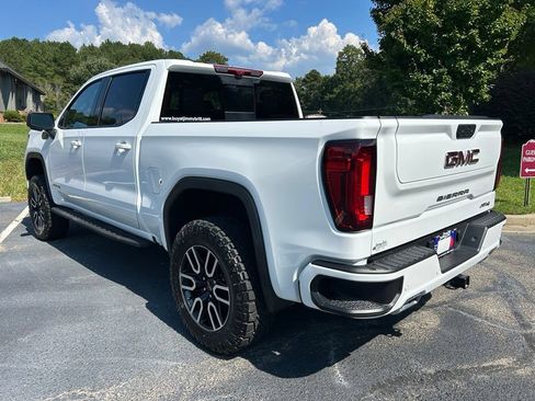 Used 2025 GMC Sierra 1500 AT4 w/ AT4 Premium Package AWD/4WD image 27
