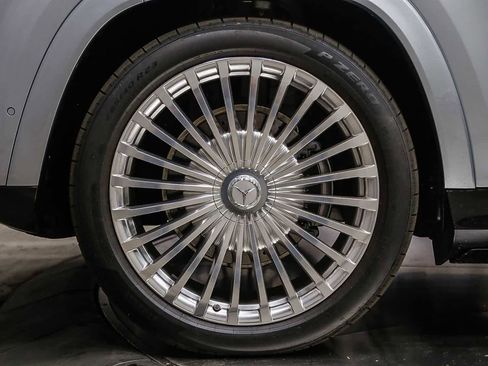 New 2026 Mercedes-Benz Maybach GLS 600 4MATIC image 10