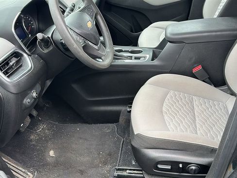 Used 2021 Chevrolet Equinox LT image 6