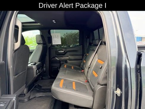 Used 2022 GMC Sierra 1500 AT4 w/ AT4 Premium Package AWD/4WD image 9