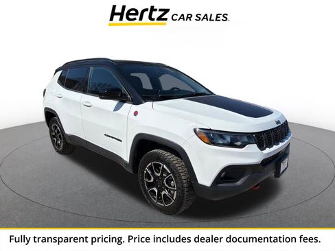 Used 2025 Jeep Compass Trailhawk AWD/4WD image 1